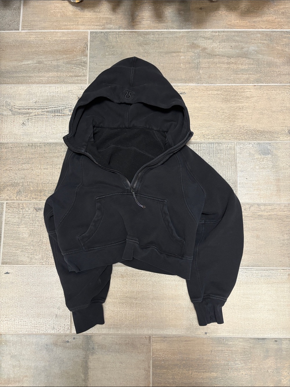 lululemon athletica Black Cropped Hooded Pullover